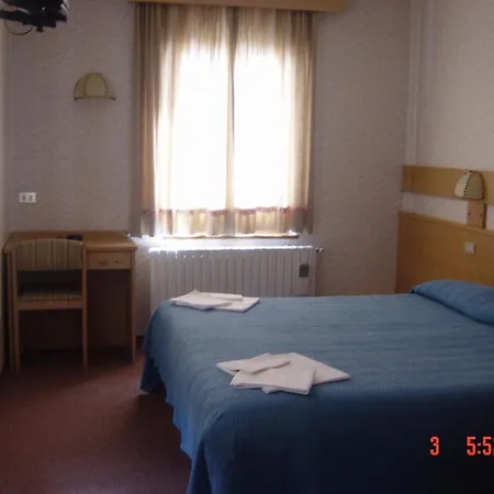 Hotel Folgore 3*